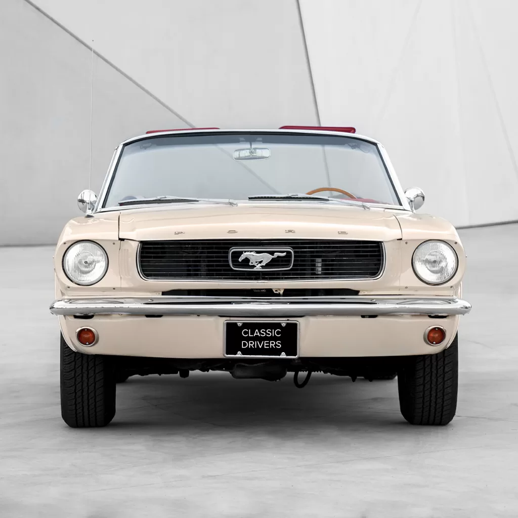 Location voiture de collection - Ford Mustang 289Ci