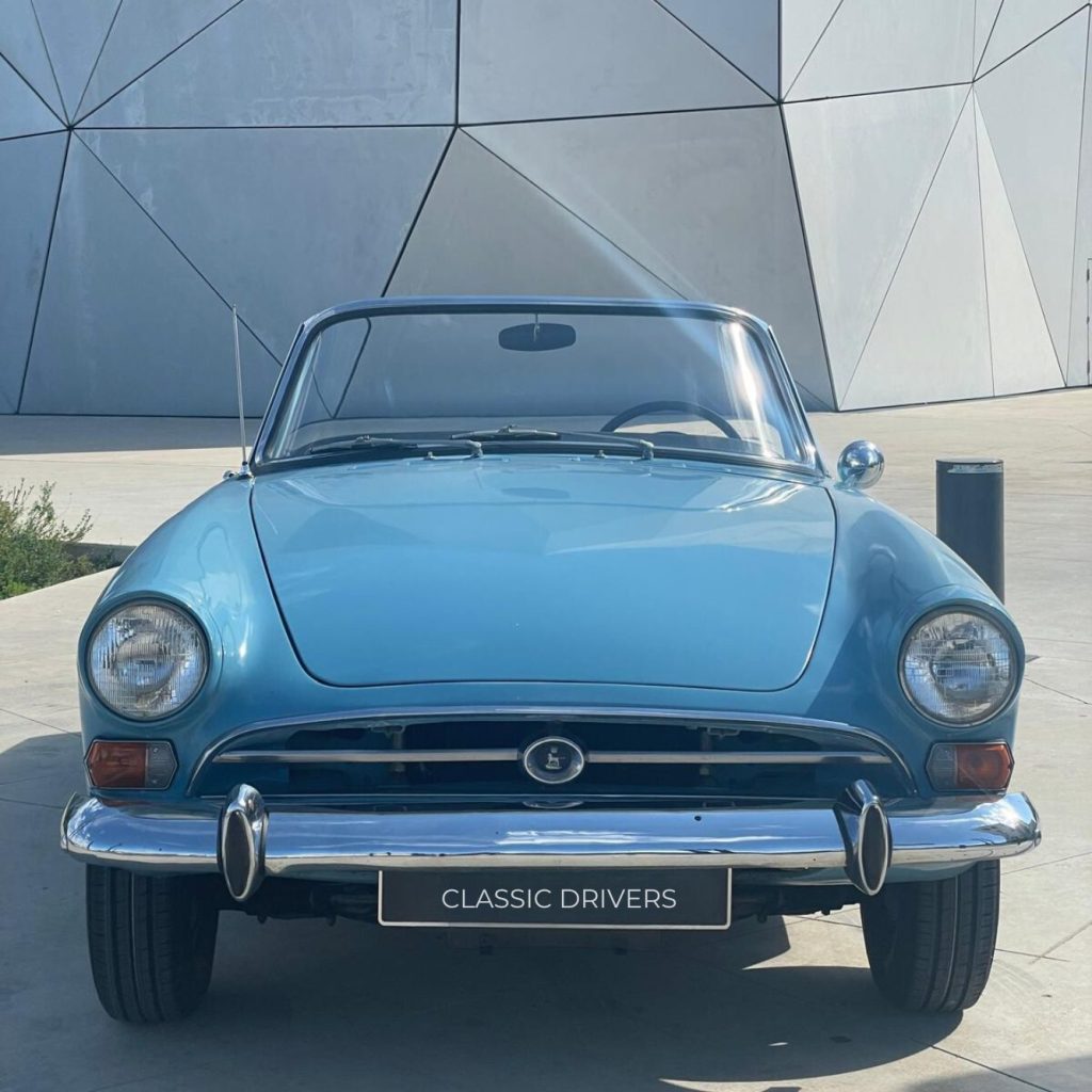 Louez une voiture de collection - Sunbeam Alpine